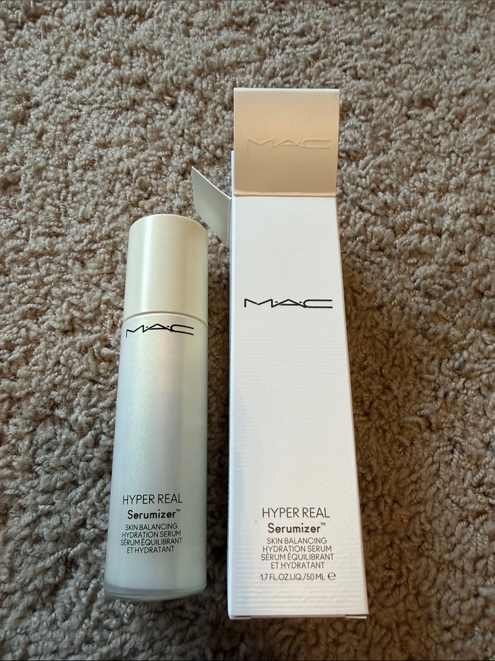 MAC Hyper Real Serumizer